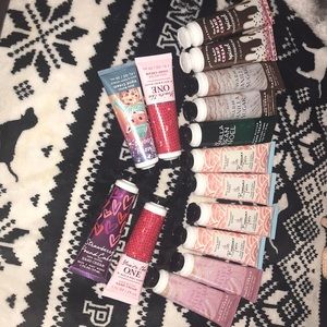 15 B&BW hand creams!